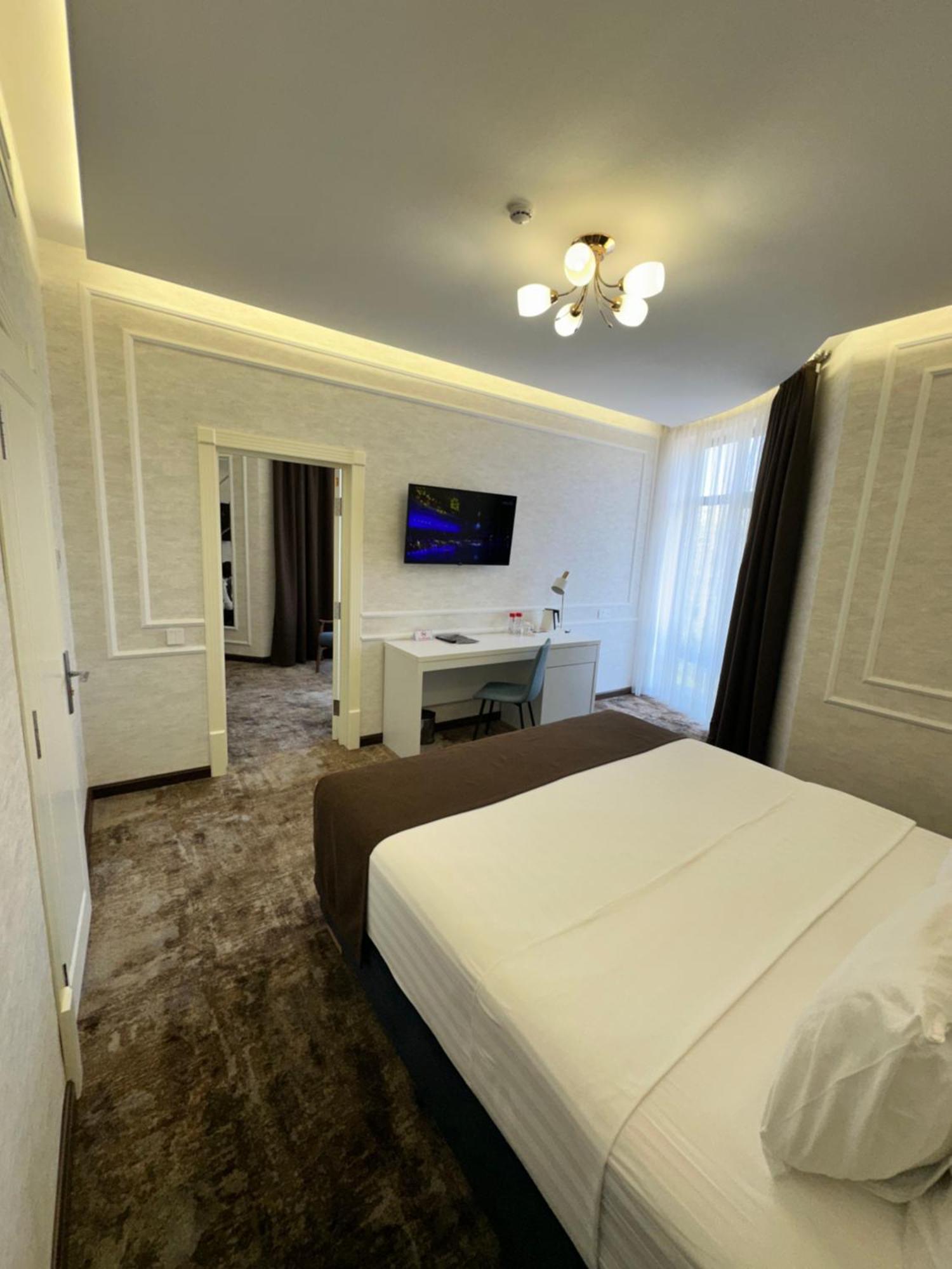 Garnet Hotel 塔什干 外观 照片