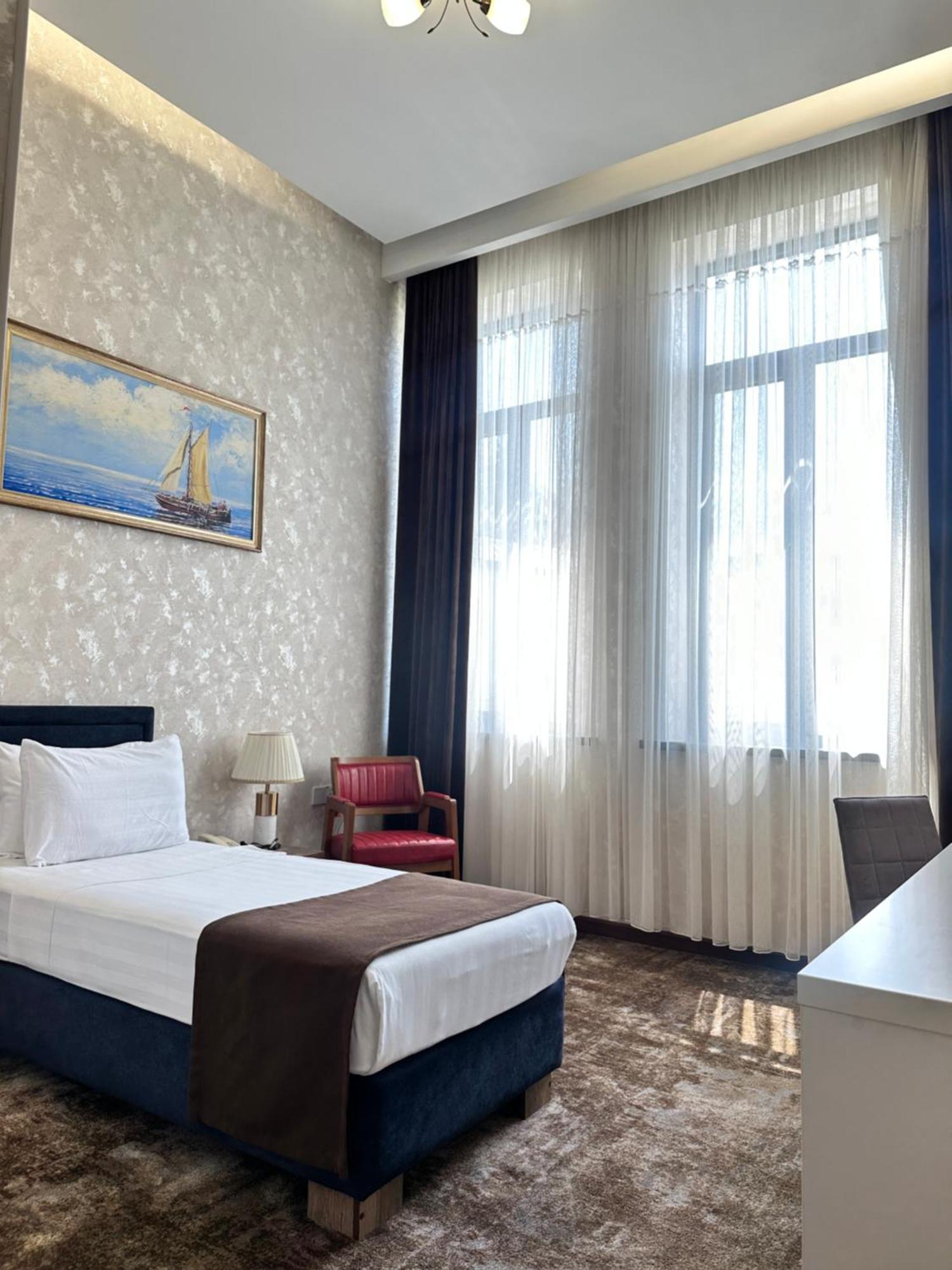 Garnet Hotel 塔什干 外观 照片